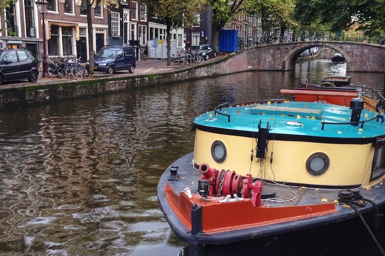 Colourful Canal boat on Reguliersgracht