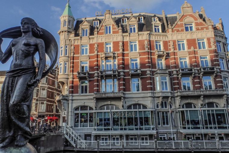 Hotel de l'Europe Amsterdam with Statue