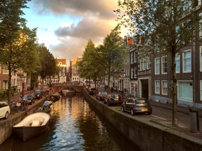 Blauwburgwal Canal Amsterdam